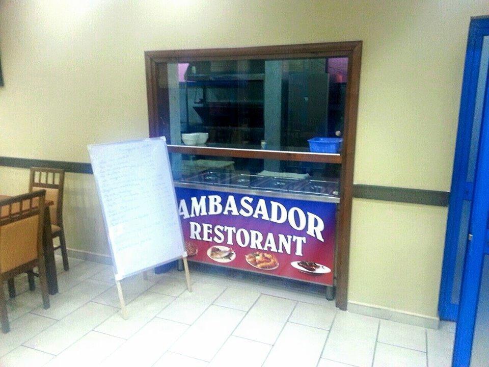 Hotel Ambasador Bahçallëk Esterno foto